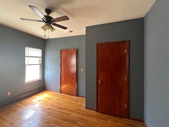 3rd image of 424 Carroll St #0