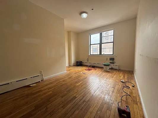 Rented by The Property Firm | media 2