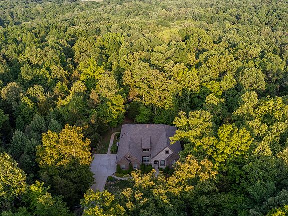 2nd image of 8012 Rose Ridge Pvt Ln