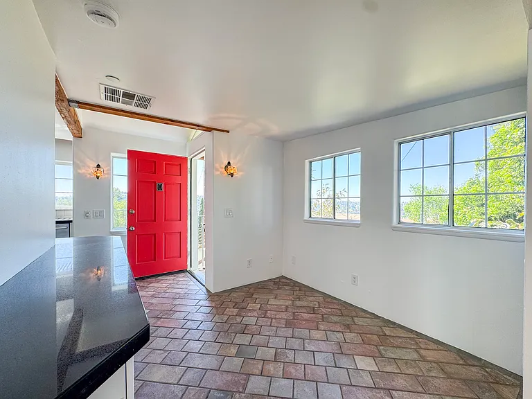 3050 Knob Dr — Photo 31