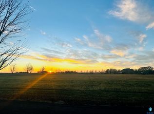 48042 Trading Post Rd, Sioux Falls, SD 57108