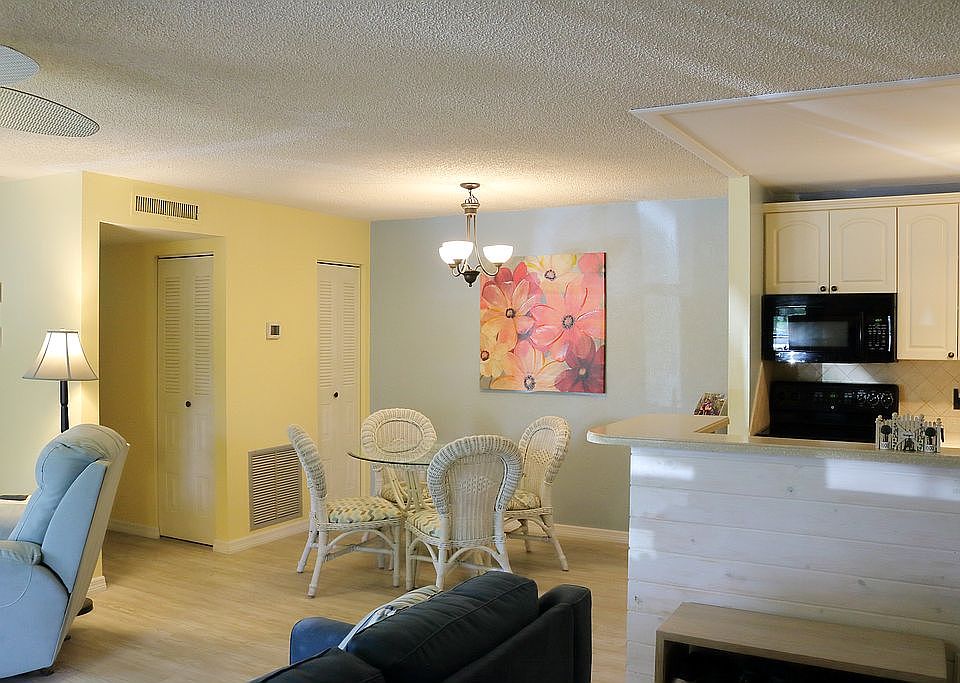 Separate Dining Area