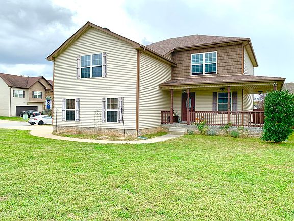 3rd image of 3598 Fox Tail Ct