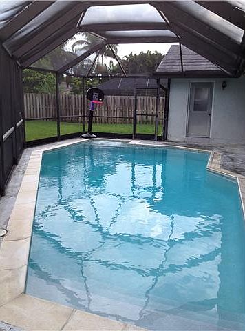 1st image of 1600 NW 100th Ter