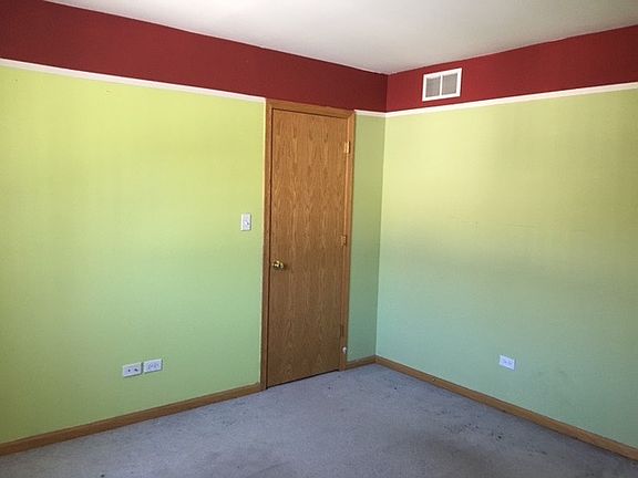 3rd image of 12923 S May St