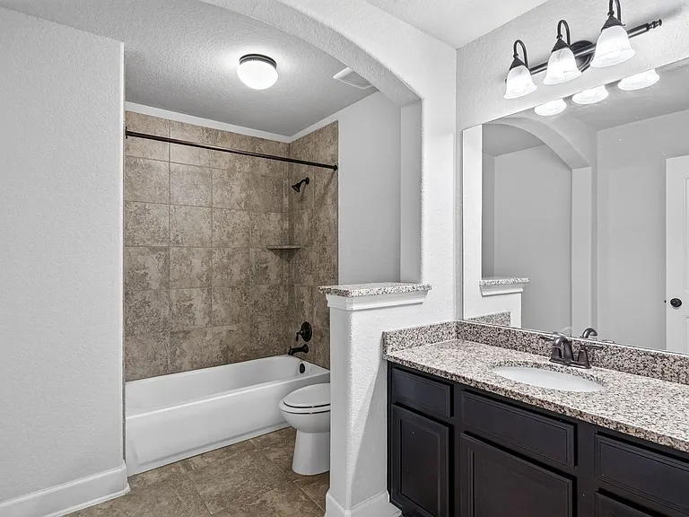 219 Woods Of Boerne Blvd — Photo 21