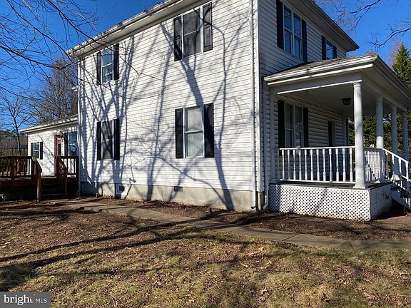 2nd image of 9292 Old Dumfries Rd