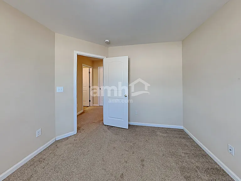 4 Bolter Ct — Photo 17