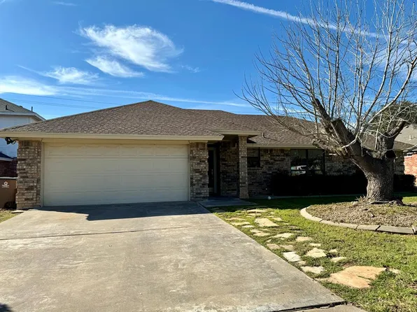 3329 Walnut Hill Dr, San Angelo, TX 76904
