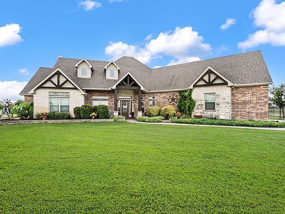 4th image of 2424 County Road 613