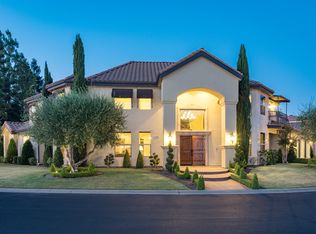 580 E Chesapeake Cir, Fresno, CA