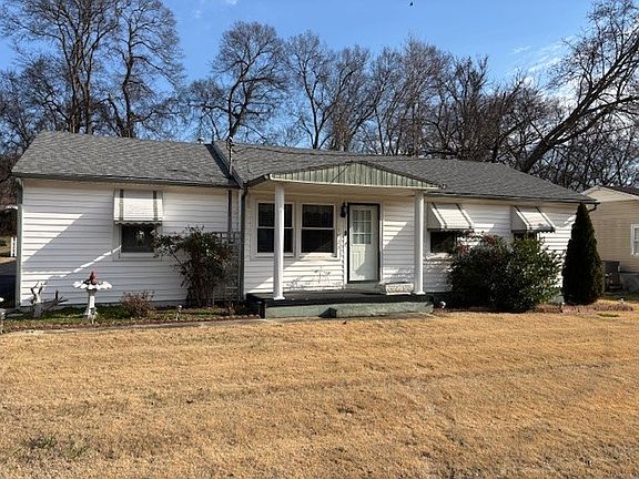 2nd image of 1923 Woodmont Dr