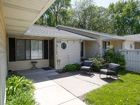 2nd image of 601 N Van Buren Trl #729