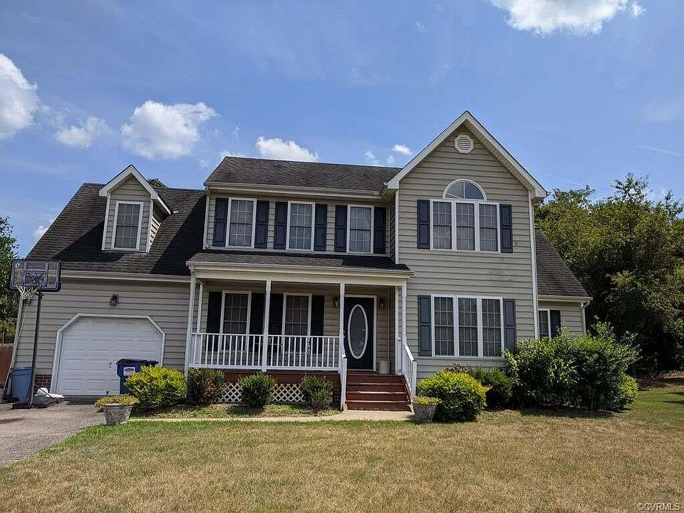 2nd image of 13331 Mulligan Ct