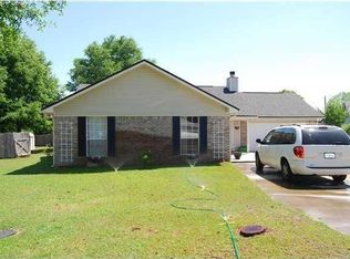 32 Regent Rd, Crestview, FL 32539