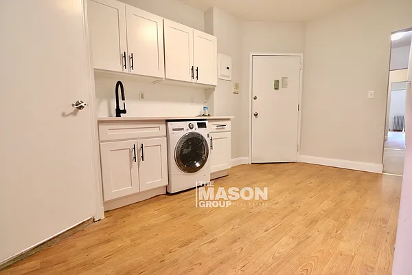 Rented by Mason Group LLC | media 8