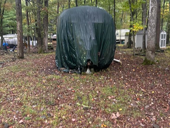 3rd image of 125 Mountain Glen Dr