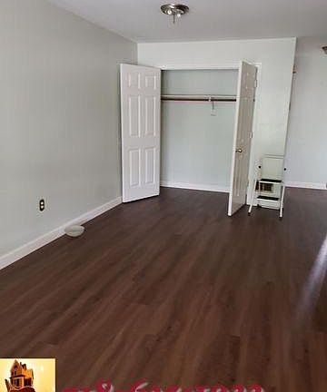 2nd image of 540 Wales Ave