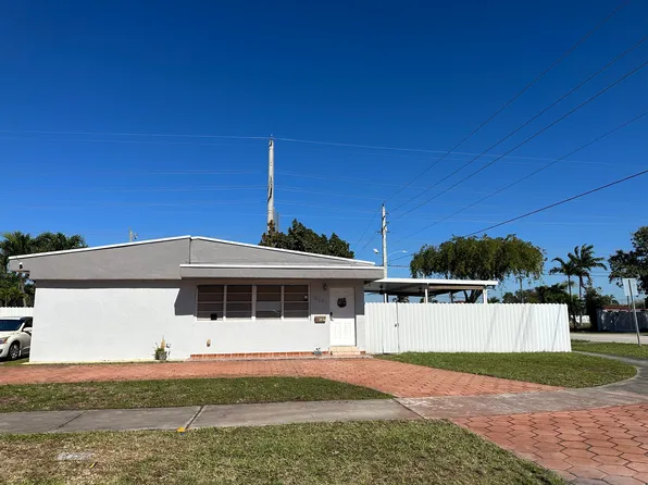 10201 SW 37th St, Miami, FL 33165