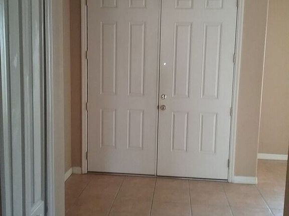 2nd image of 2844 Briar Park Dr