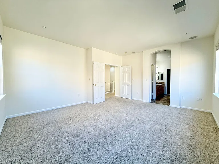 23 Timberhill Ct — Photo 50
