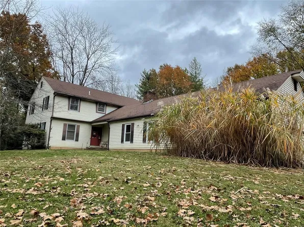 451 C T Farm Rd, Labadie, MO 63055