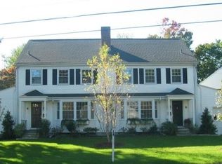 33 E Maple St, New Canaan, CT 06840