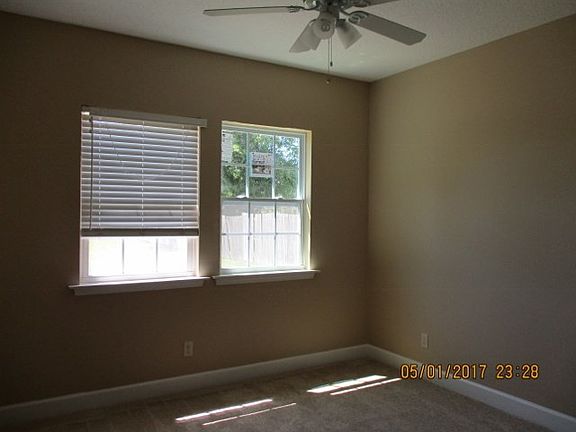 5th image of 148 Buckmeadow Dr