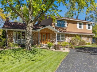 77 Old Oak Trl, Palos Heights, IL 60463