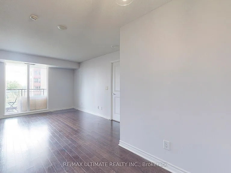27 Rean Dr #529 — Photo 24
