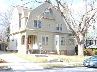 5 Whitman Rd, Worcester, MA 01609