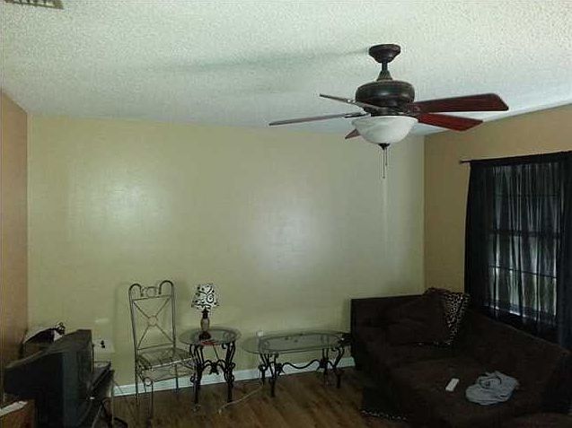 2nd image of 6960 Williamsburg Ct