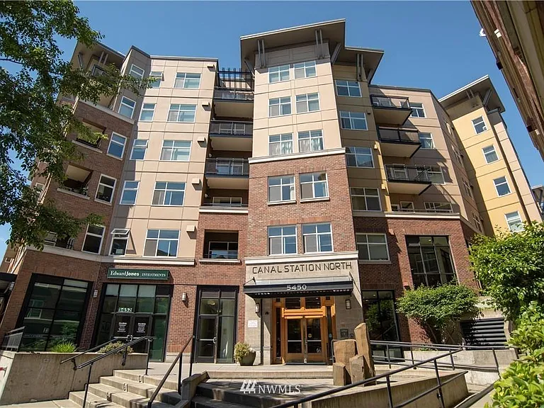 5450 Leary Ave NW #TOP FLOOR 6 — Photo 1