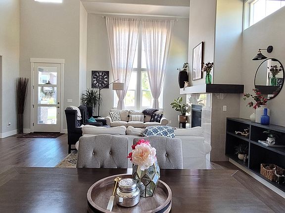 Open concept dining living
