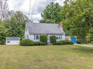 25 Stickney Rd, Fitchburg, MA 01420