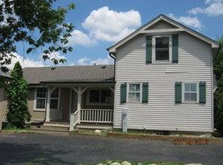 5N018 Gerber Rd, Bartlett, IL 60103