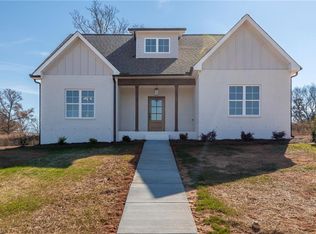 148 Reserve Dr, Mocksville, NC 27028