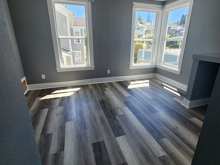 Taylor Place Property — Photo 2