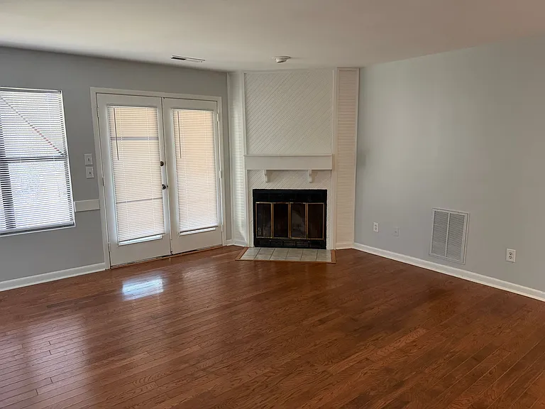 21 Carriage Cir — Photo 7