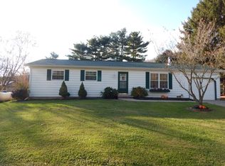 3858 Pleasant Chapel Rd, Newark, OH 43056