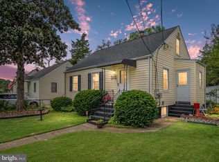 5606 Jamestown Rd, Hyattsville, MD 20782