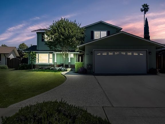 2nd image of 888 Blazingwood Ave