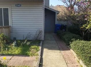 2145 Mystic Cove Dr, Virginia Beach, VA 23455