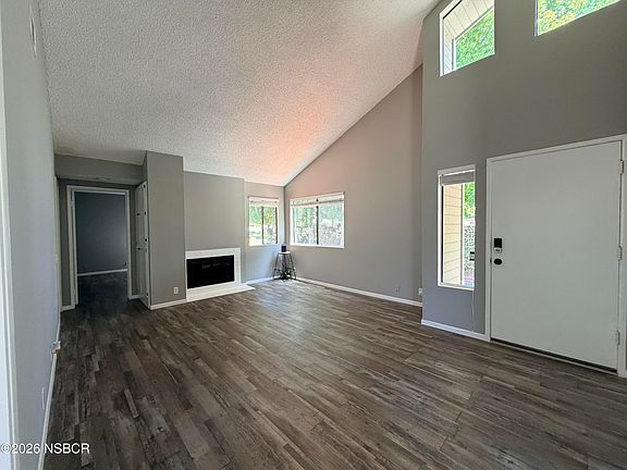 4th image of 1000 W Chestnut Ave