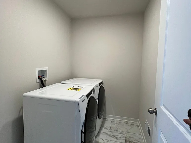 28 Shamrock Cir — Photo 16