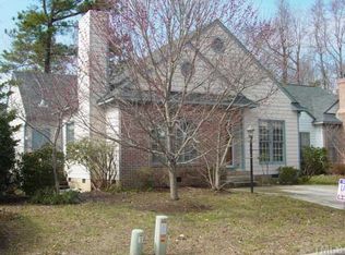 135 Sterlingdaire Dr, Cary, NC 27511