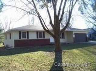 504 Hartford Dr, Sherman, IL