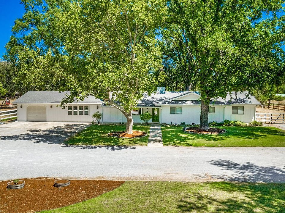 1st image of 10455 Oriole Ln