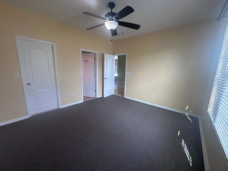 5706 Bannon Crossings Dr — Photo 8