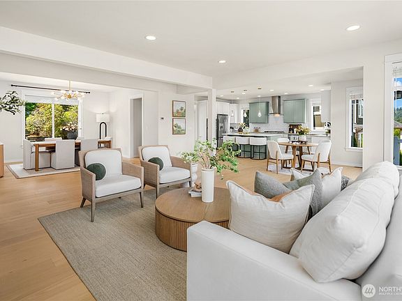 4th image of 14517 NE 99th Avenue